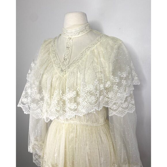 NWT VTG Cummings Victorian Lace Wedding Dress Romantic Intermission Length -flaw - Picture 4 of 13